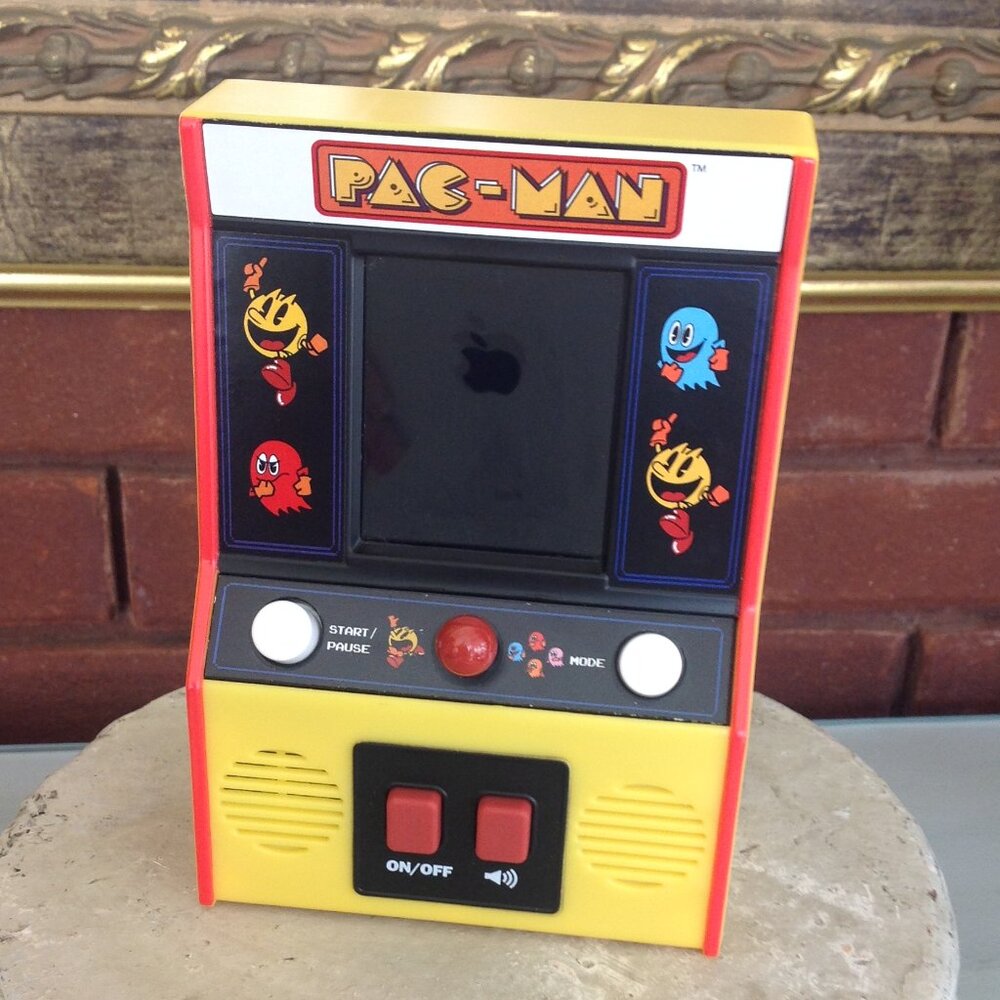Pac-Man Mini Arcade Game